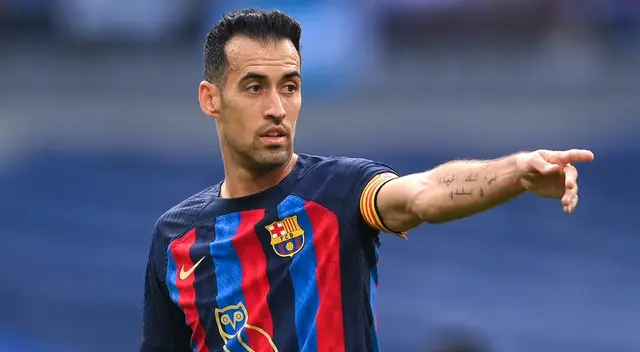 Busquets y su récord en Clásicos