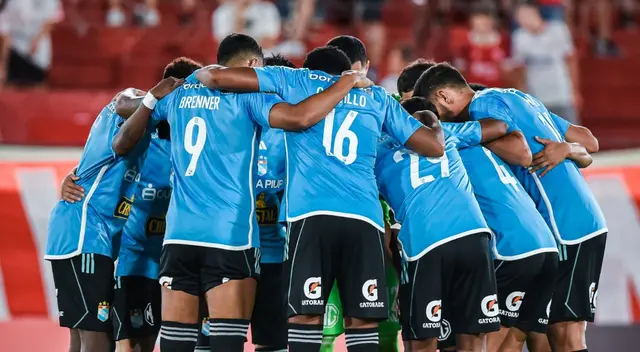 Cristal hizo un buen partido, según periodistas argentinos. Cristal hizo un buen partido, según periodistas argentinos.
