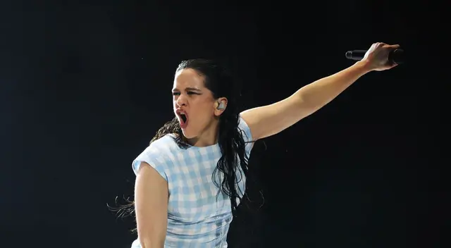 Rosalía se presentó el 17 de marzo en la última edición de Lollapalooza, uno de los eventos musicales más esperados. Rosalía se presentó el 17 de marzo en la última edición de Lollapalooza, uno de los eventos musicales más esperados.