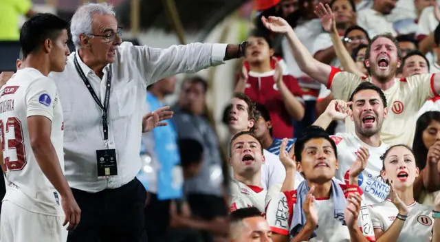 Jorge Fossati suma 4 triunfos con Universitario