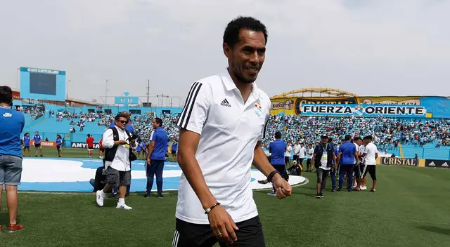 Carlos Lobatón, coordinador de fútbol de Sporting Cristal