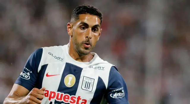 Pablo Sabbag firma nuevo contrato a poco del partido de Alianza
