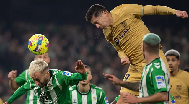 Barcelona y Real Betis se enfrentan en partido por LaLiga