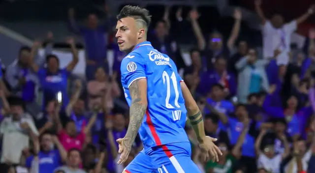 Cruz Azul derrotó 3-2 a Santos Laguna y aseguró su presencia en el repechaje
