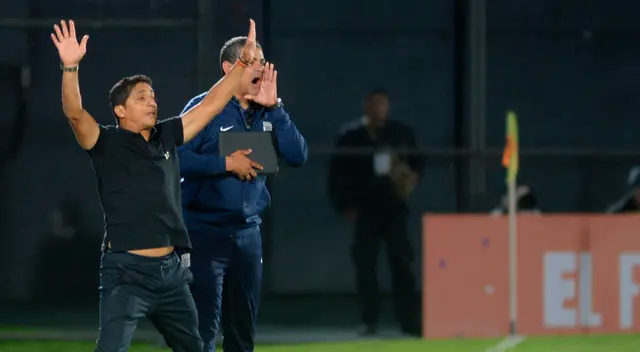 'Chicho' Salas cumple su segunda temporada en AL como DT