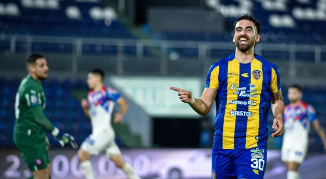 Sportivo Luqueño igualó 2-2 con Cerro Portero en el fútbol paraguayo