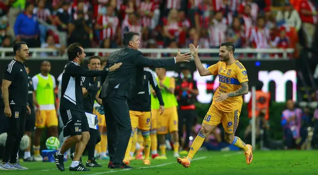 Tigres se coronó campeón del Clausura de Liga MX tras vencer a Chivas en la final