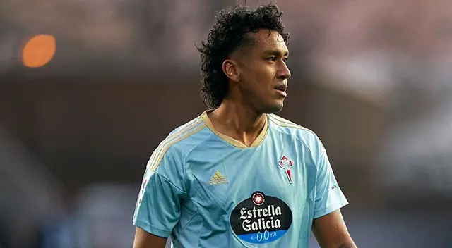 Renato Tapia se juega la permanencia en LaLiga ante Barcelona.