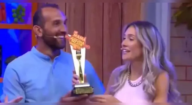 Hernán Barcos y su esposa vencieron a Natalia Salas y Sergio Coloma en 'Mi mamá cocina mejor que la tuya'.