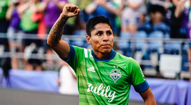 Raúl Ruidíaz manda guiño a Reynoso y fue incluido en el once ideal de la MLS tras doblete.
