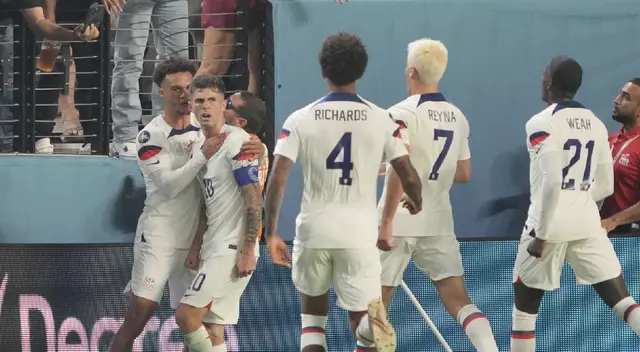 Estados Unidos apabulló por 3-0 a México.