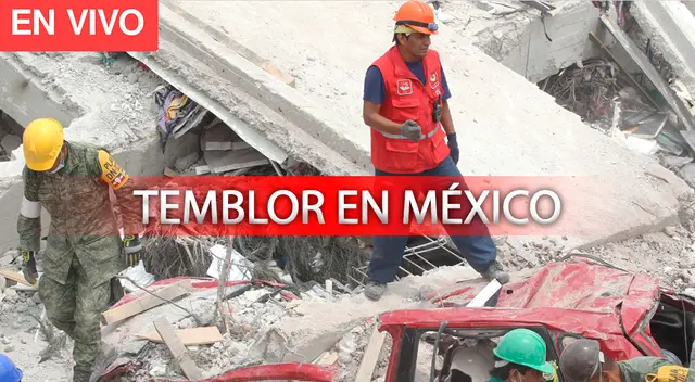 Rescatistas en las operaciones de búsqueda tras movimiento sísmico.