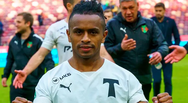 Yordy Reyna anotó espectacular golazo para Torpedo