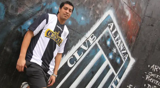 Kohji Aparicio cuando era jugador de Alianza Lima