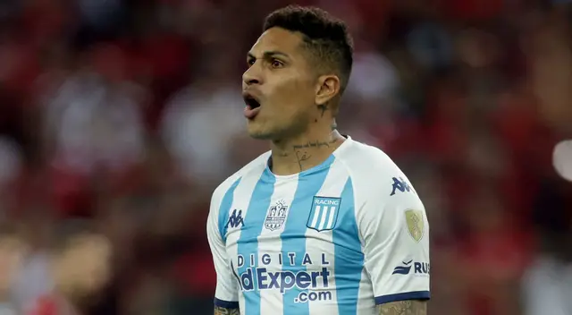 Paolo Guerrero dejó Racing luego de pertenecer cerca de seis meses