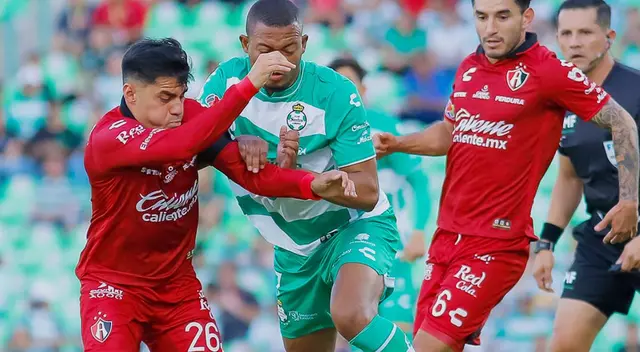 Santos Laguna y Atlas igualaron sin goles por el Apertura de Liga MX