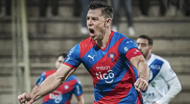 Churín le dio el triunfo a Cerro Porteño. Churín le dio el triunfo a Cerro Porteño.