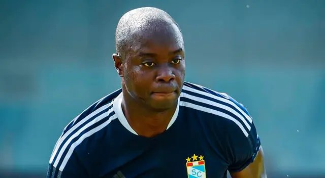 John Jairo Mosquera solo duró 5 meses en Sporting Cristal