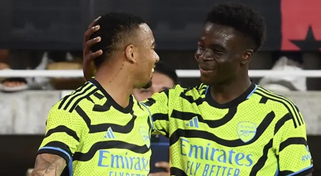 Arsenal le pegó un baile a la MLS All Stars