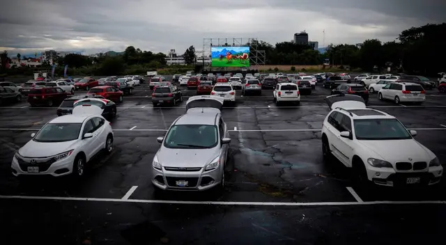 Era mentira: los 6 mitos y creencias falsas sobre los autos en la cultura popular.