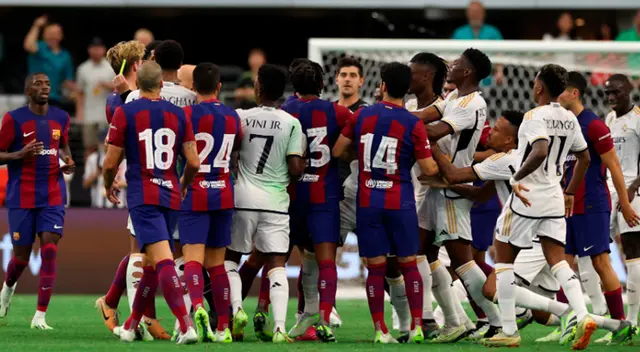 Barcelona vs Real Madrid por Soccer Champions Tour