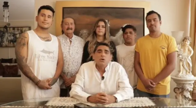 Carlos Álvarez cuenta su verdad y revela la verdadera razón por la que fue excluído de "Willax Televisión". Carlos Álvarez cuenta su verdad y revela la verdadera razón por la que fue excluído de "Willax Televisión".