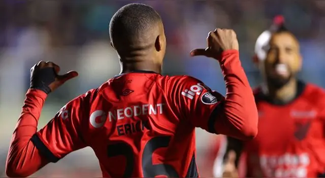 Paranaense visitó a Bolívar.