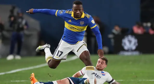 Boca de Luis Advíncula empató sin goles ante Nacional.