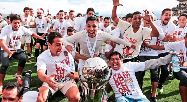 ¡Gloria en las alturas! Universitario recuerda el título que consiguieron en el 2013