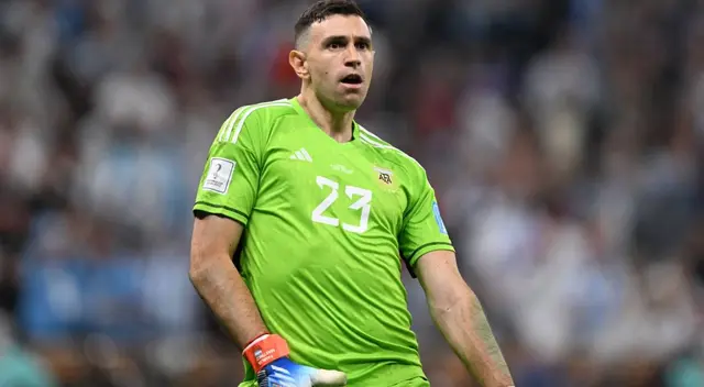 La picante respuesta de Dibu Martínez a nueva regla de la FIFA sobre los penales.