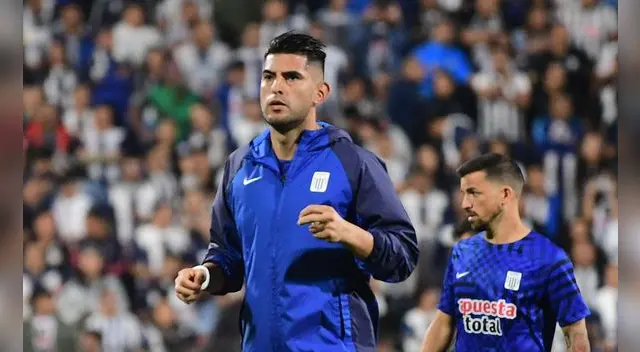 Carlos Zambrano solo estuvo 8 minutos en el partido ante UTC.