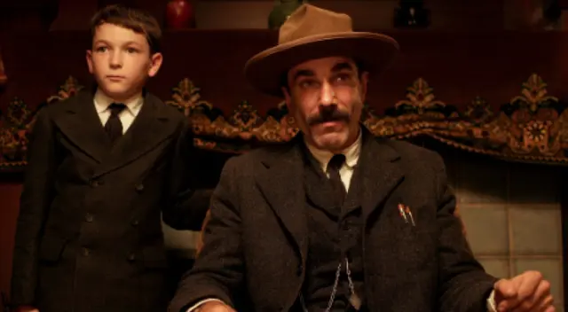 La destacada actuación de Daniel Day-Lewis le valió un Óscar. La destacada actuación de Daniel Day-Lewis le valió un Óscar.