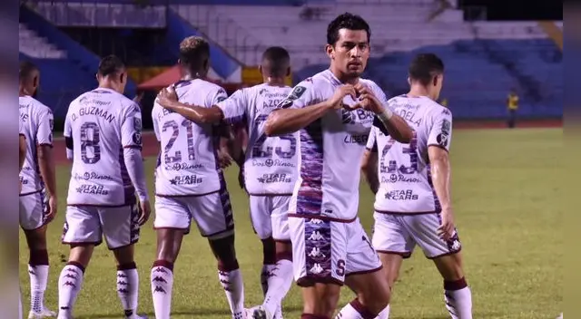 El club morado vence por amplio margen a Jocoro FC en este primer tiempo de la Copa Centroamericana. Foto: Deportivo Saprissa