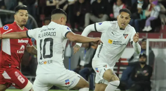 Liga de Quito se impuso ante Ñublense en penales.