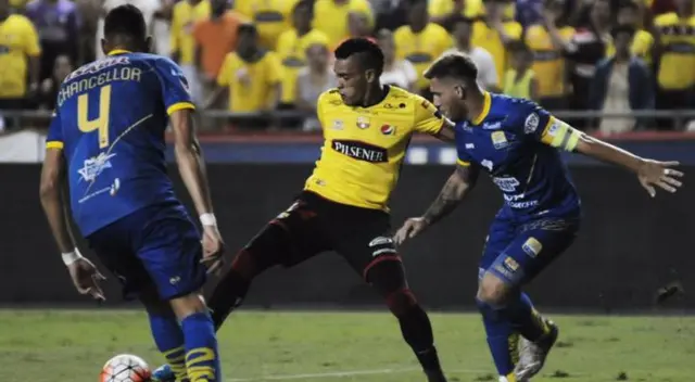 Barcelona 1 Delfin 1