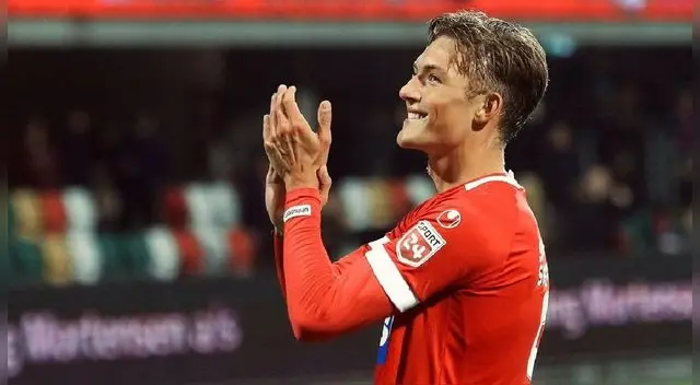 Oliver Sonne tiene 22 años de edad y podría jugar por la selección peruana.