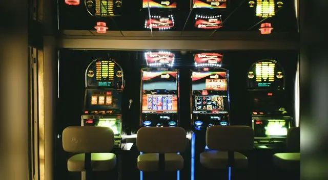 Juegos de tragamonedas que se encuentran en casi todos los casinos online. Juegos de tragamonedas que se encuentran en casi todos los casinos online.