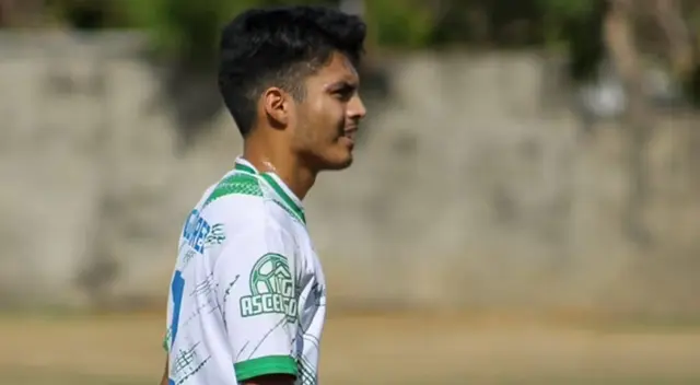 Fabritzio Ruiz renovó por una temporada más con Atlético Piolín Fabritzio Ruiz renovó por una temporada más con Atlético Piolín