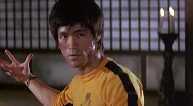 Bruce Lee tenía detallado en un diario su rutina de ejercicios Bruce Lee tenía detallado en un diario su rutina de ejercicios