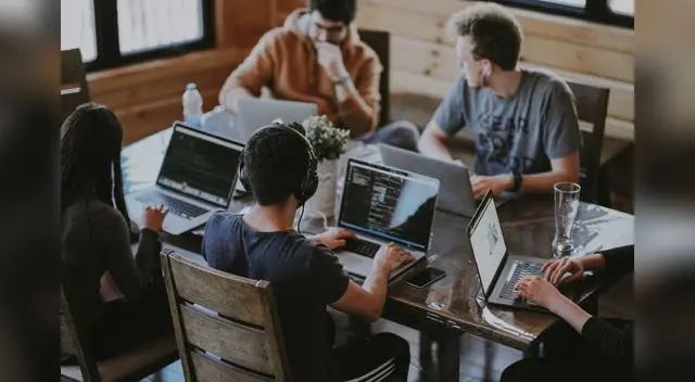 Para conseguir un empleo bien remunerado en Perú, es importante seguir algunos pasos clave. Para conseguir un empleo bien remunerado en Perú, es importante seguir algunos pasos clave.