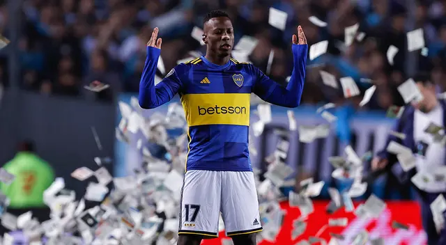 ¿Por qué Luis Advíncula no iba a patear ningún penal ante Racing en Copa Libertadores?