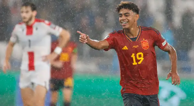 Lamine Yamal contribuyó con un gol en el triunfo de España sobre Georgia por la clasificación a la Euro 2024 Lamine Yamal contribuyó con un gol en el triunfo de España sobre Georgia por la clasificación a la Euro 2024