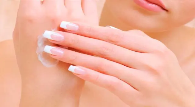 Con esta crema casera, podrás mejorar el aspecto y la salud de la piel de tus manos. Con esta crema casera, podrás mejorar el aspecto y la salud de la piel de tus manos.
