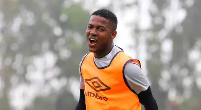 Jhonnier Montaño Jr está como invitado en Sporting Cristal Jhonnier Montaño Jr está como invitado en Sporting Cristal
