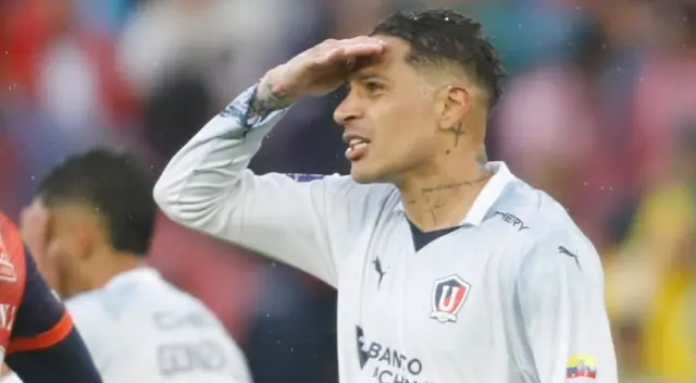 ¿Se queda? Presidente de LDU habló sobre la renovación de Paolo Guerrero. ¿Se queda? Presidente de LDU habló sobre la renovación de Paolo Guerrero.