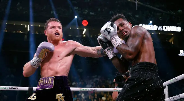 Canelo Álvarez vs. Jermell Charlo: resumen completo de la pelea.