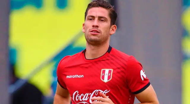 Santiago Ormeño podría volver a vestir la 'Bicolor'.