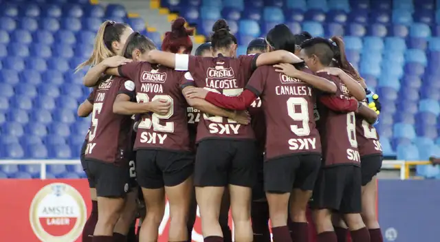 Universitario no logró hacerle frente a Olimpia.
