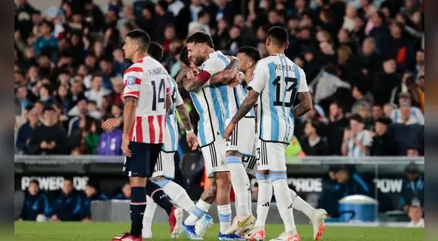 Argentina se mantiene en la punta de las Eliminatorias 2026. Foto: EFE