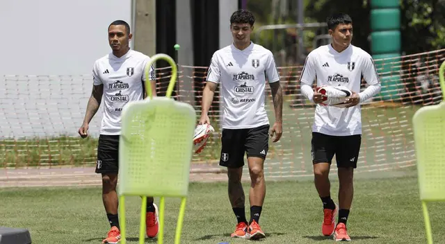 Bryan Reyna, Franco Zanelatto y Jairo Concha en la Videna